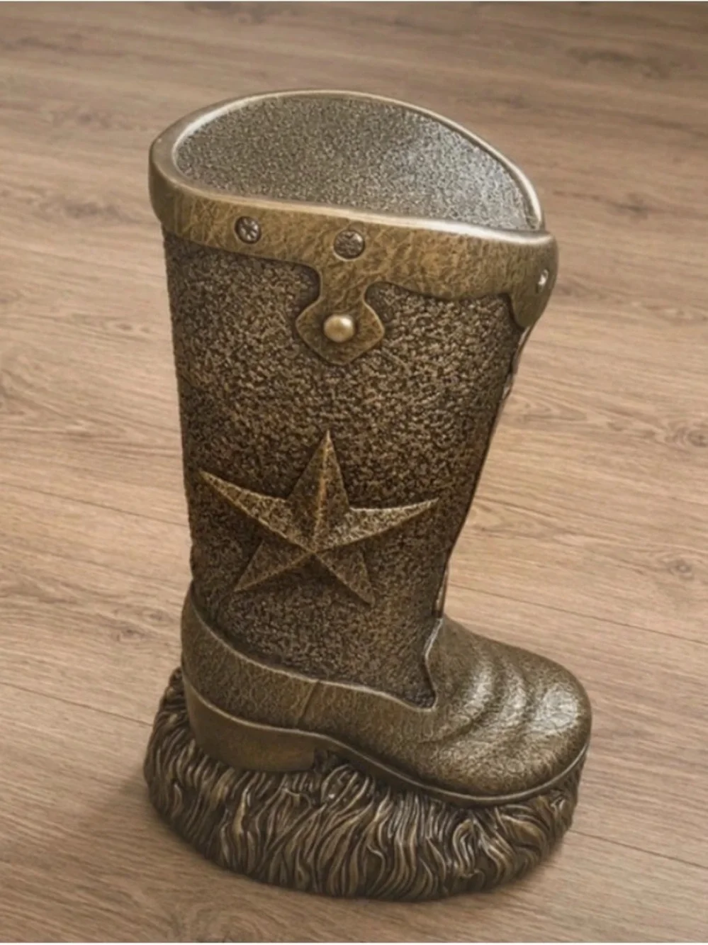 Decorative Star Western Boot Accent plastic - Bronze Finish